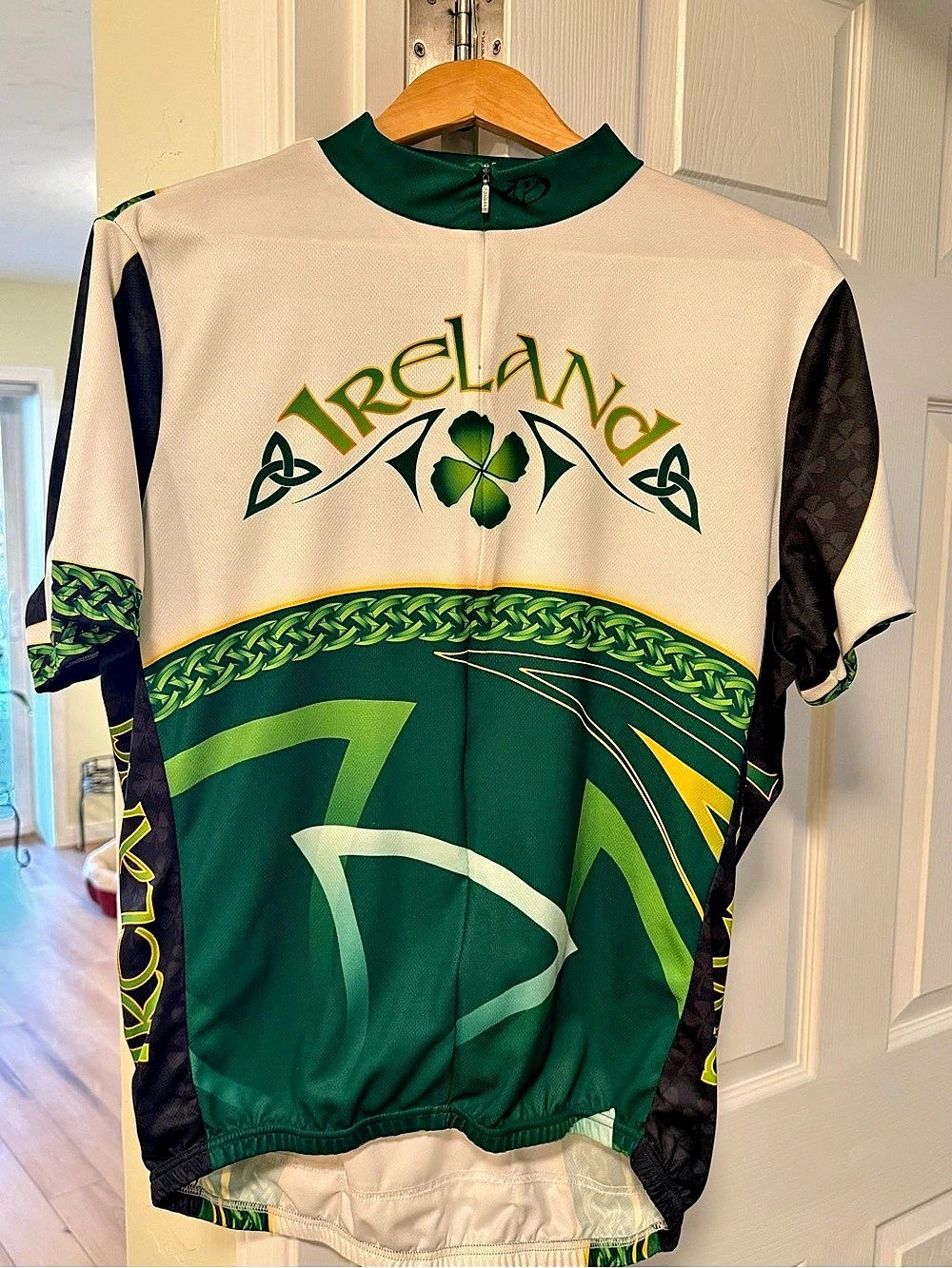 Primal Ireland cycling jersey Men's Green & Cream Size XL Like New